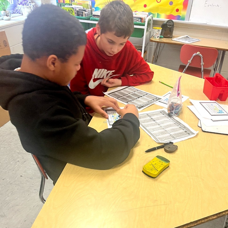 Students playing the math game 