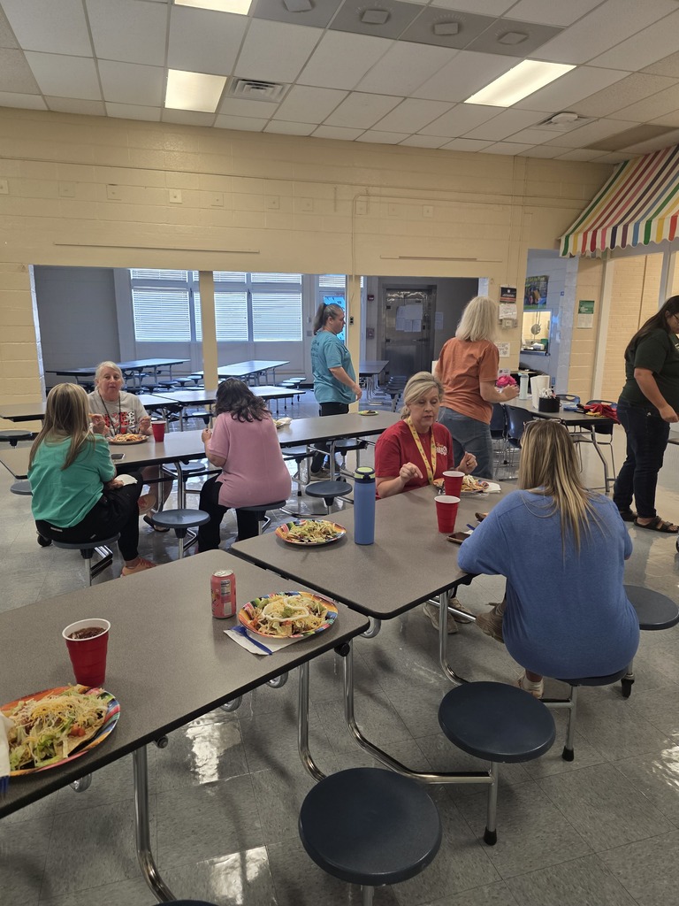 Faculty and staff eating