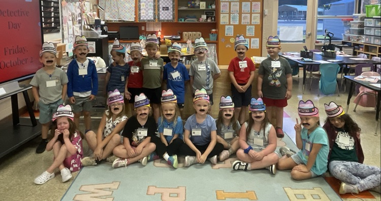 a kindergarten class of detectives