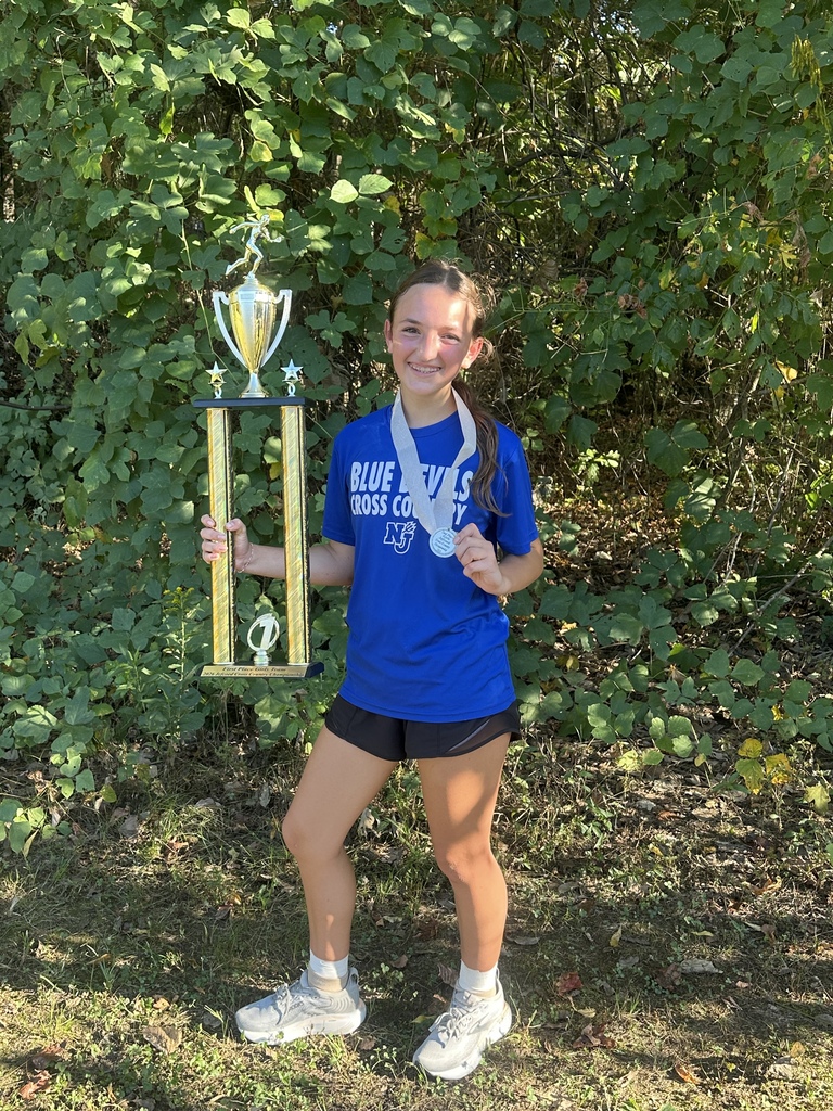 Emily Luna with her second place trophy