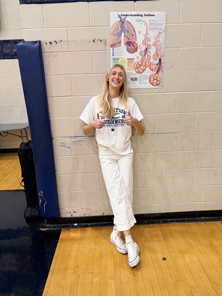 Woman in white shirts