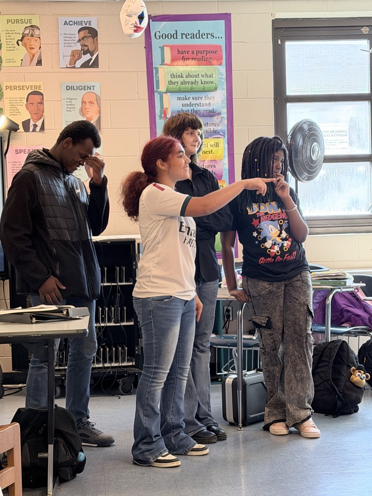 Students speaking.