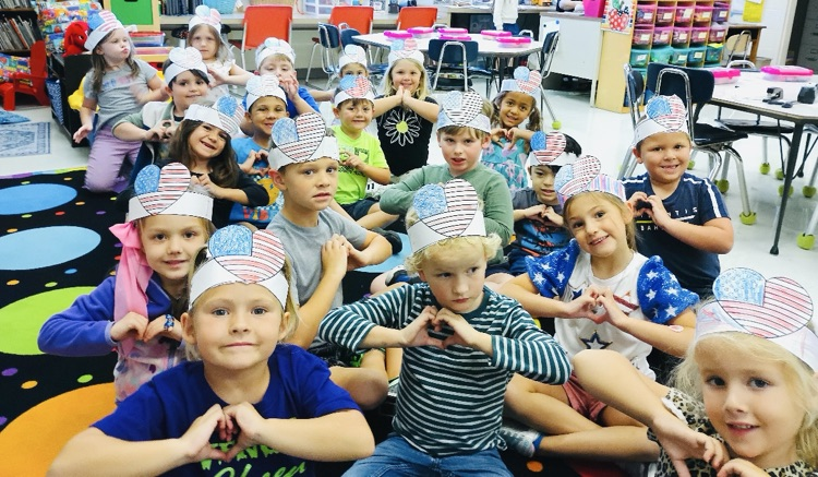 kindergarten students 