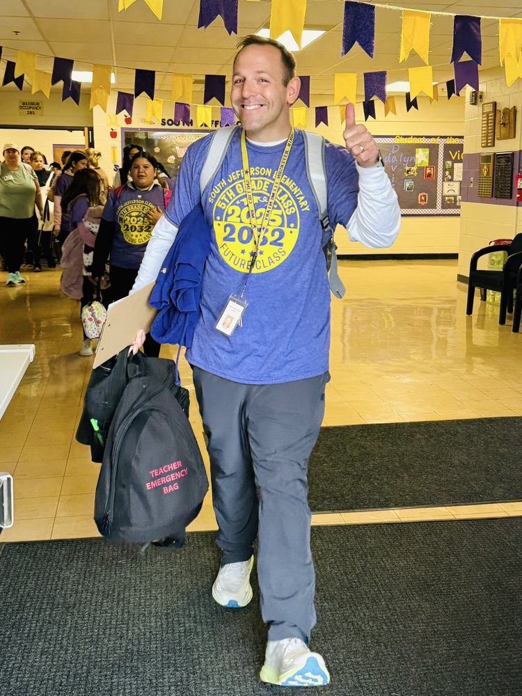 Mr Collins thumbs up
