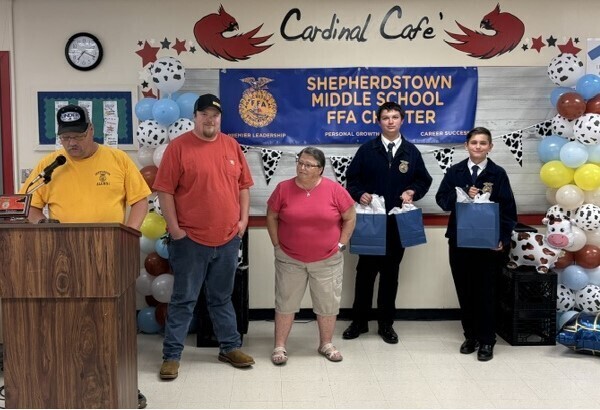 FFA Banquet Alumni Presentations