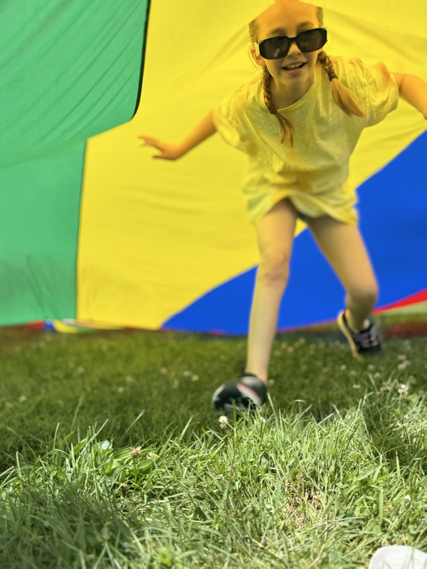 parachute tag