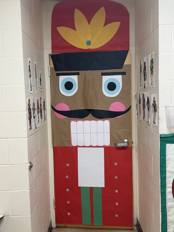 Nutcracker door