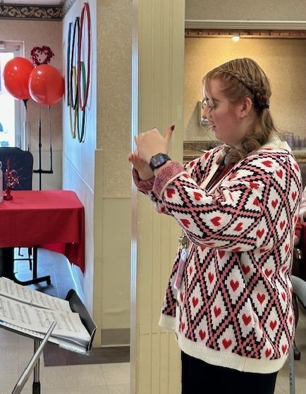 Chorus Instructor conducting