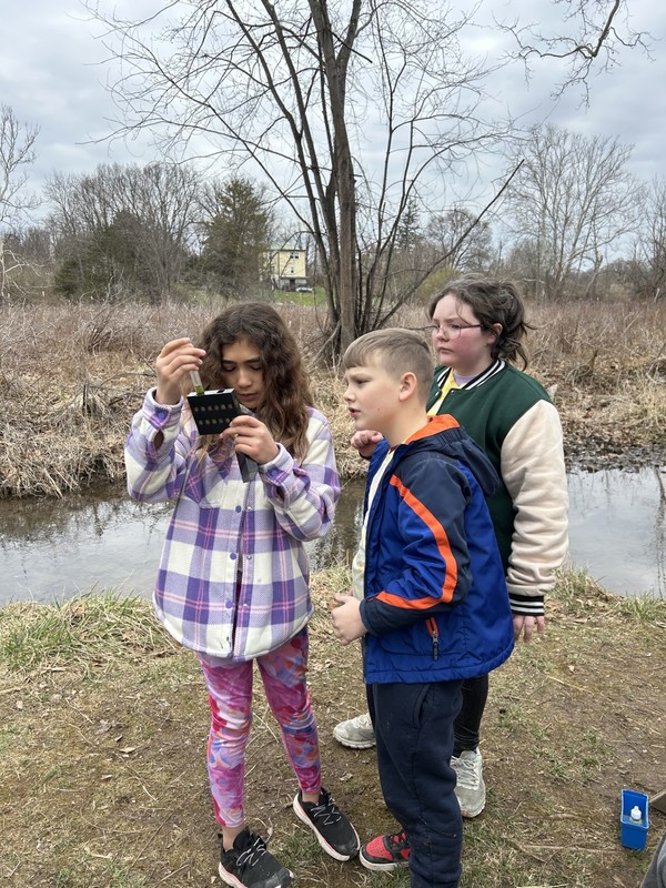 students at Cool Springs Preserves