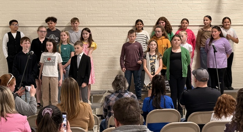5th grade Chorus singing