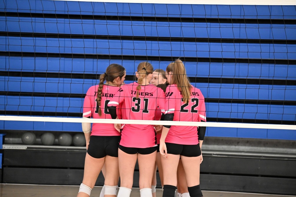 Volleyball Tri @ Perry