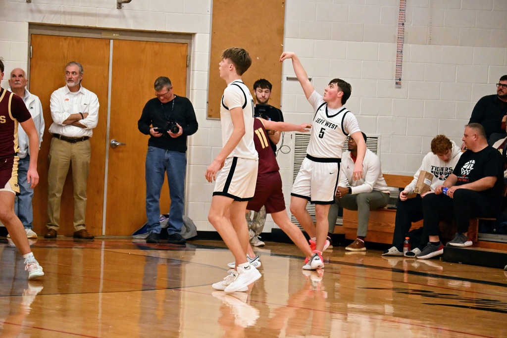 Jefferson West Varsity Boys vs. Silver Lake