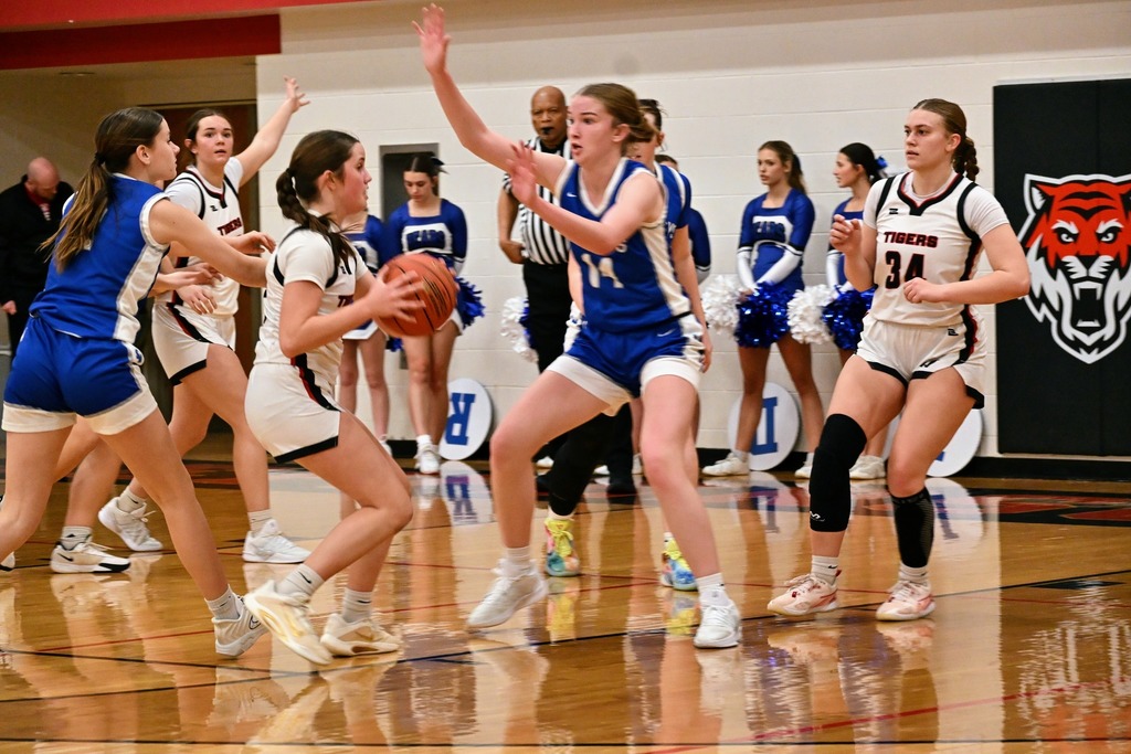 Jefferson West Varsity Girls vs. St. Marys