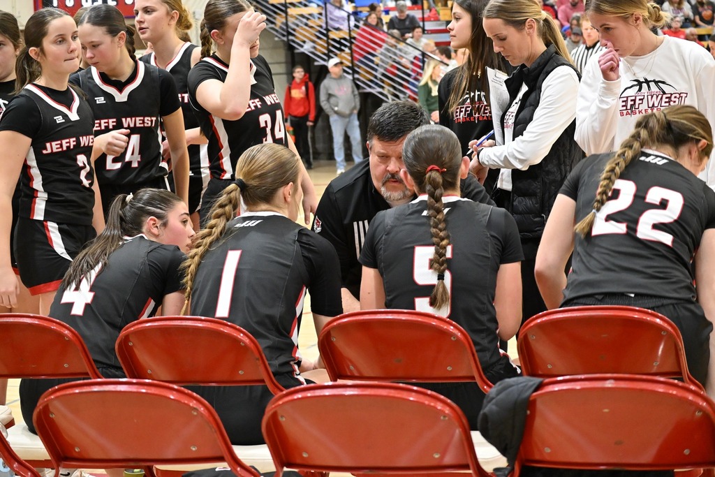 Jefferson West Varsity Girls vs. Hiawatha