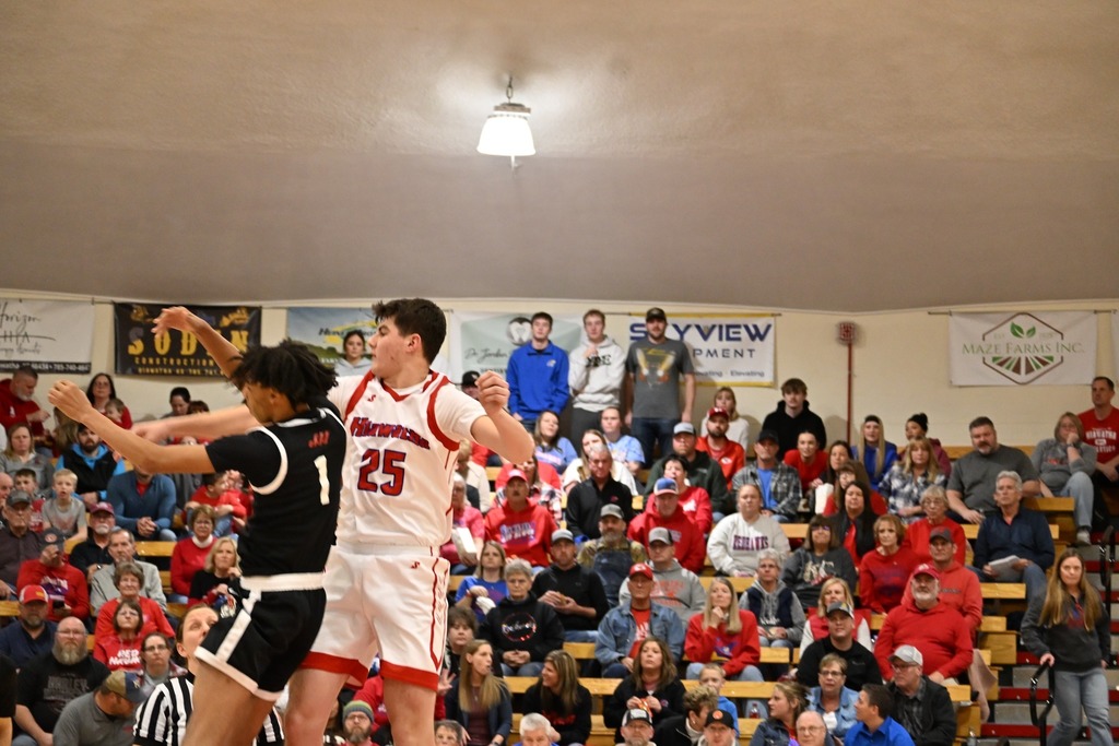 Jefferson West Varsity Boys vs. Hiawatha