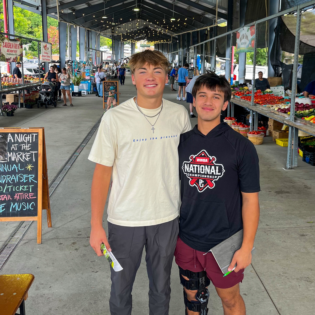Students in farmer's market