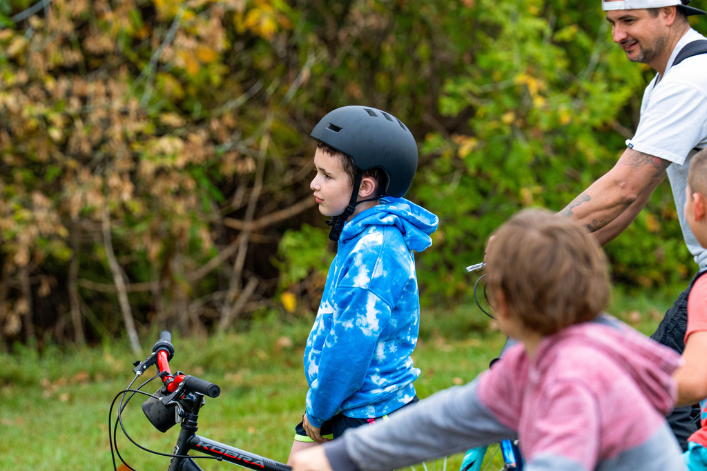 Bauerwood taking bikes to zoo