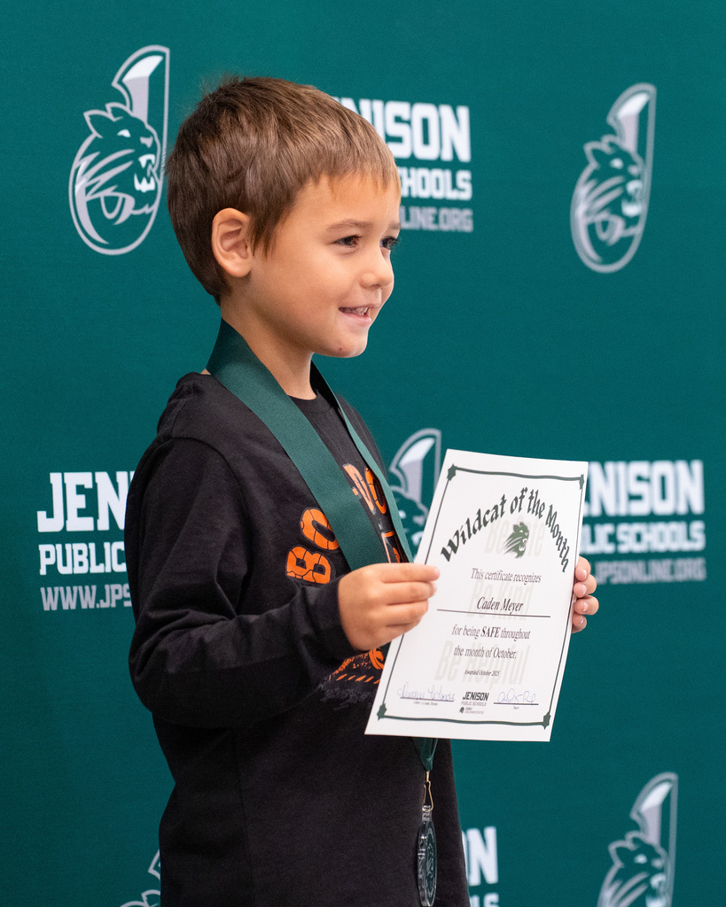 ECC students with their award