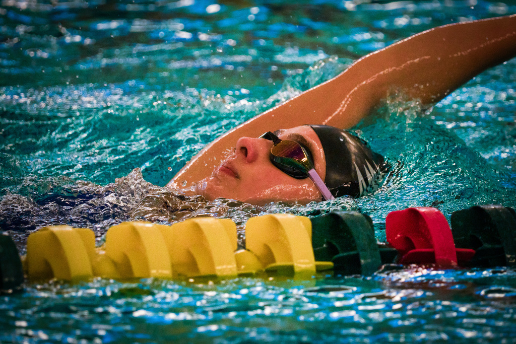 Girls swim team practicing 