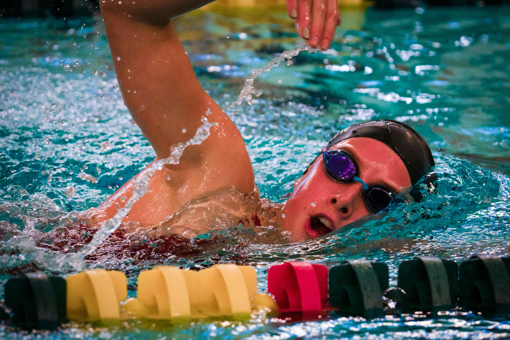 Girls swim team practicing 