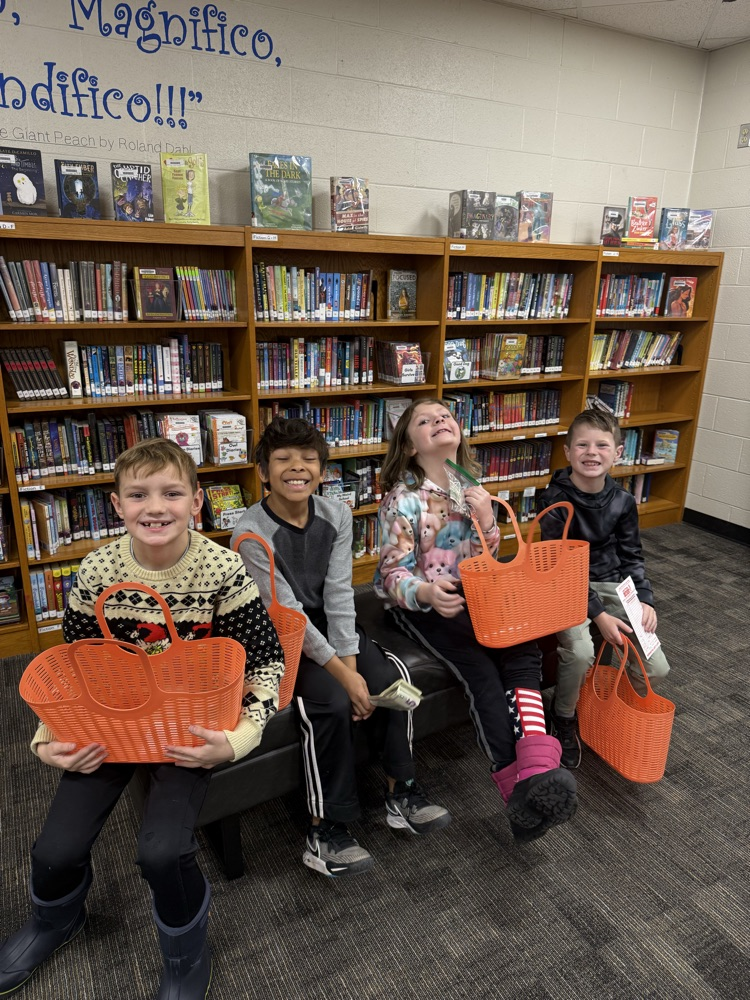 students with shopping bags