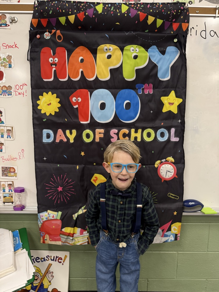 students celebrating the 100th day of school 