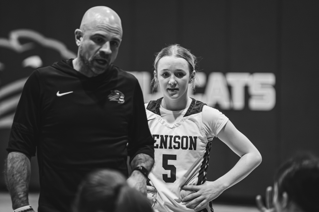 Basketball team during timeout