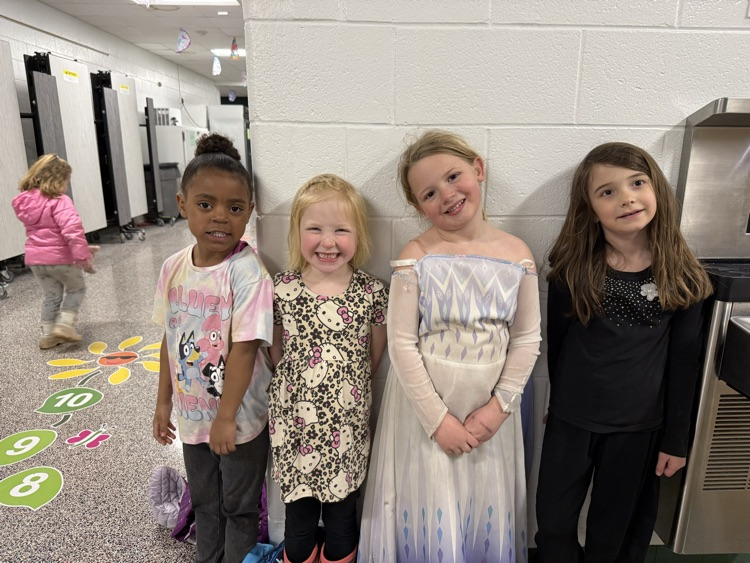 students dress up as their favorite book character 