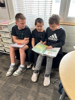 4th Graders Reading to 1st Graders