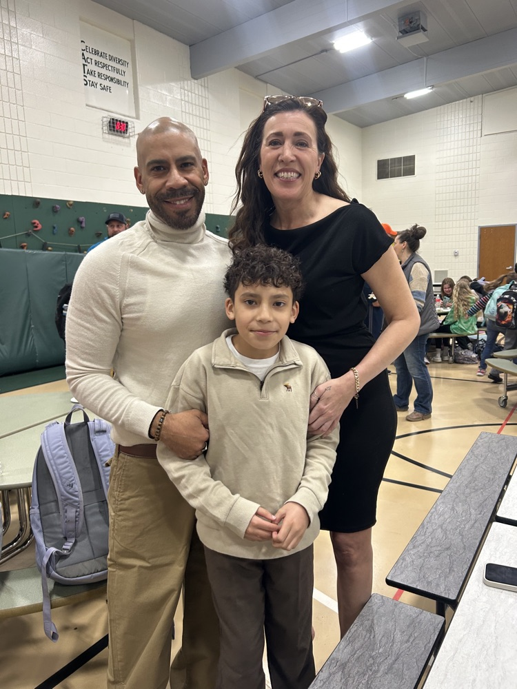 families enjoying the Donuts with a Grown Up Event