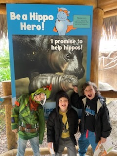 students at the zoo