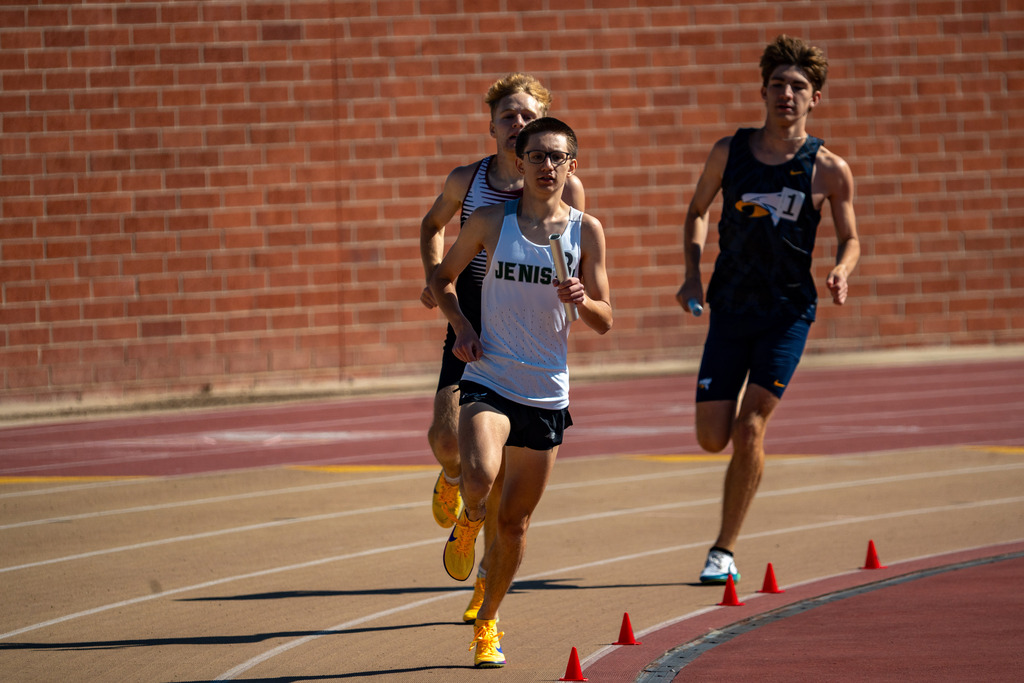 Jenison runner on track