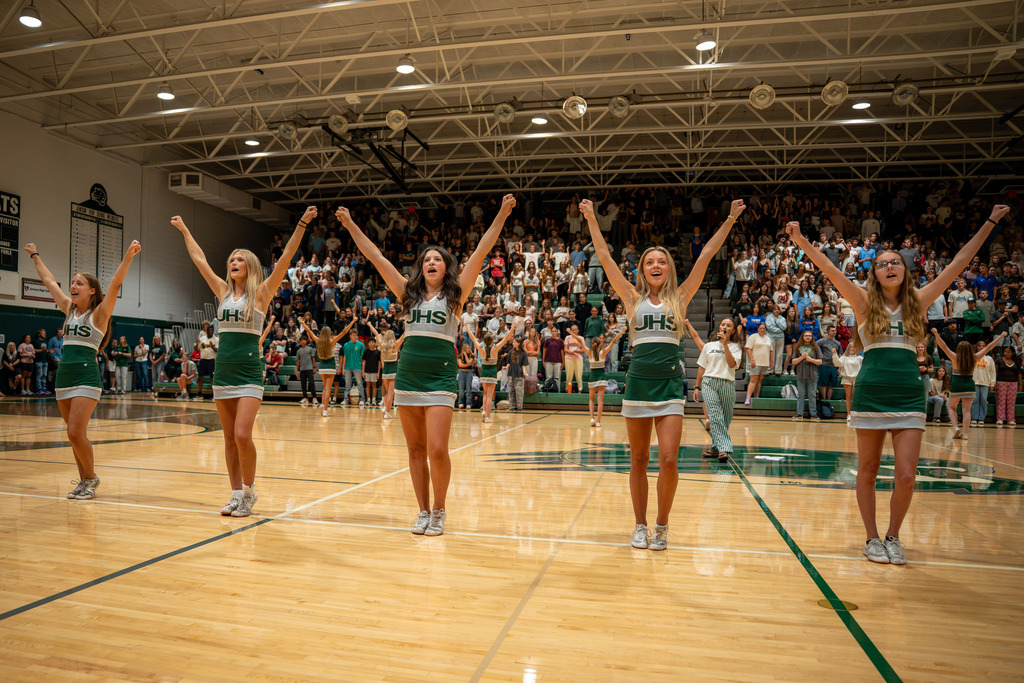 Cheer team cheering at rally