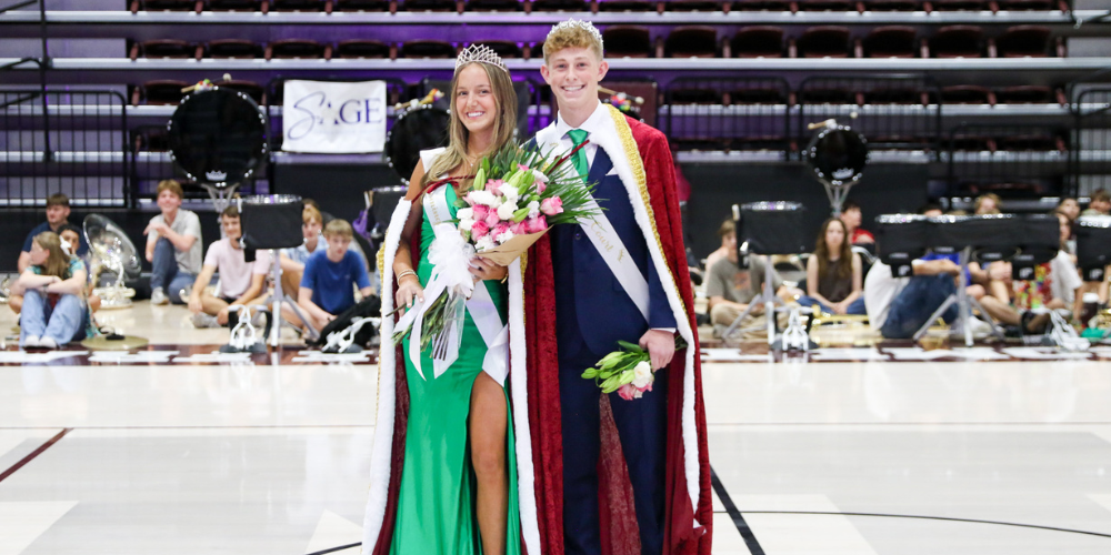 photo of the jenks high school king and queen tyse cole and presley lada