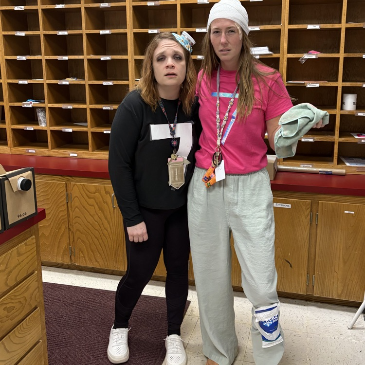 10/10 for creativity, 0/10 for getting any actual studying done today. 😂 #TooGhoulForSchool