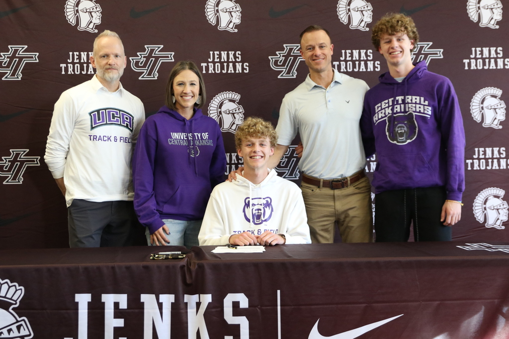 Photo of Brody Maasen with family members