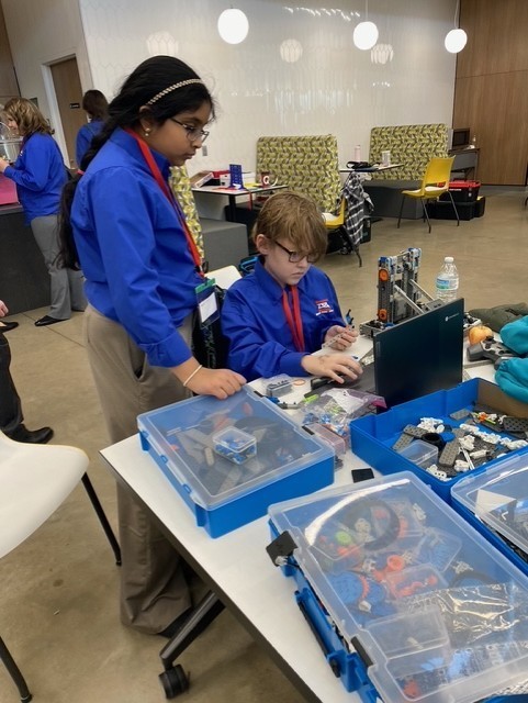 TSA students in the tech bowl