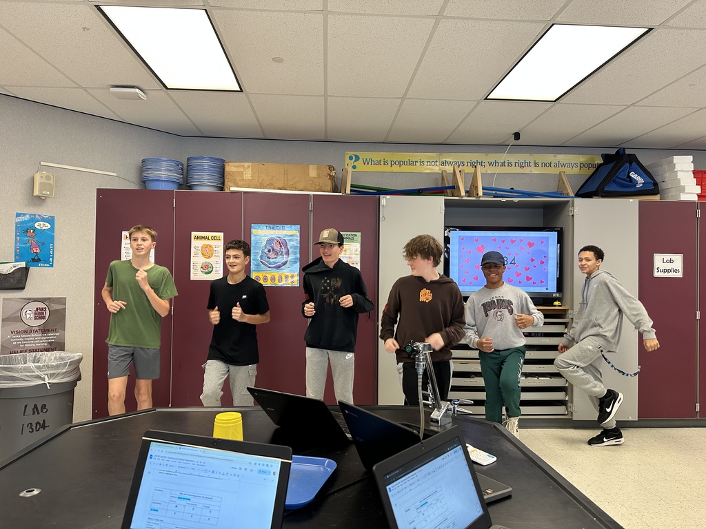 students running in place