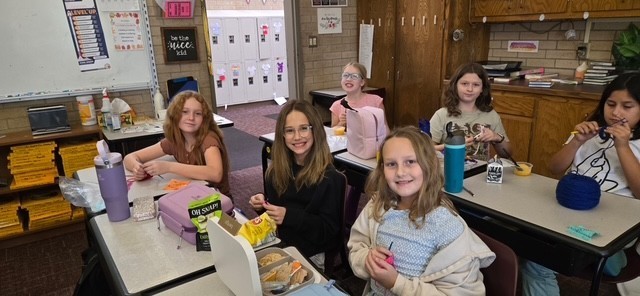 5th grade students at the crochet lunch club