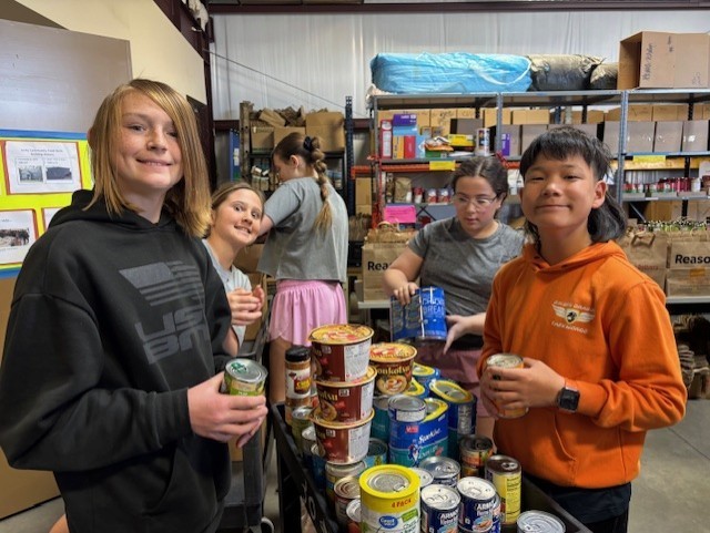 6th Grade students at the Jenks Community Food Bank