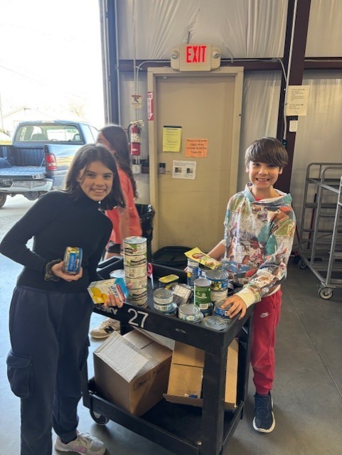 6th Grade students at the Jenks Community Food Bank