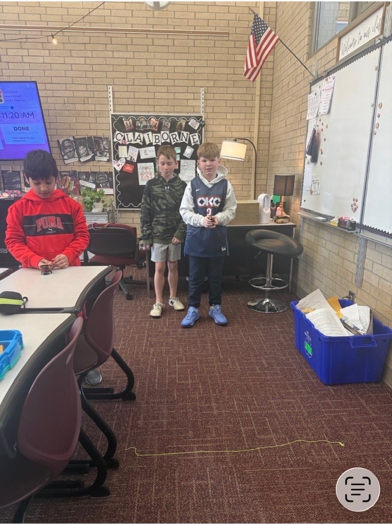 students practicing yo-yo skills during their lunch club