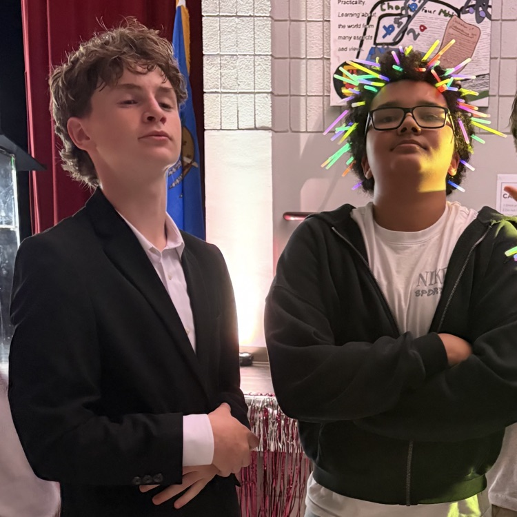 2 guys at dance 