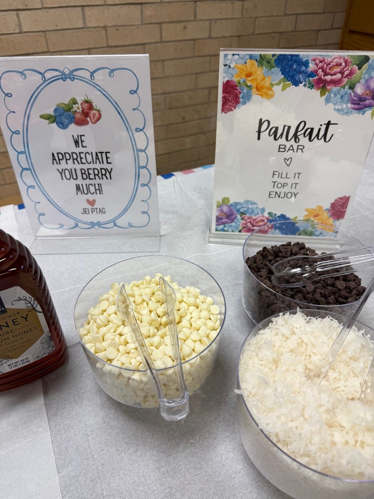 parfait ingredients for Teacher Appreciation