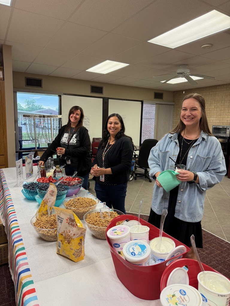parfait ingredients for Teacher Appreciation