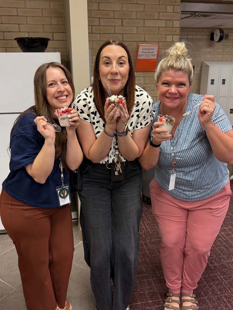3 teachers enjoying parfaits