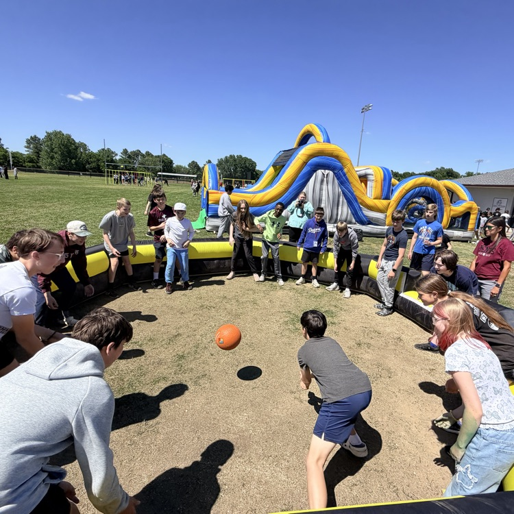 students playing Gaga ball 