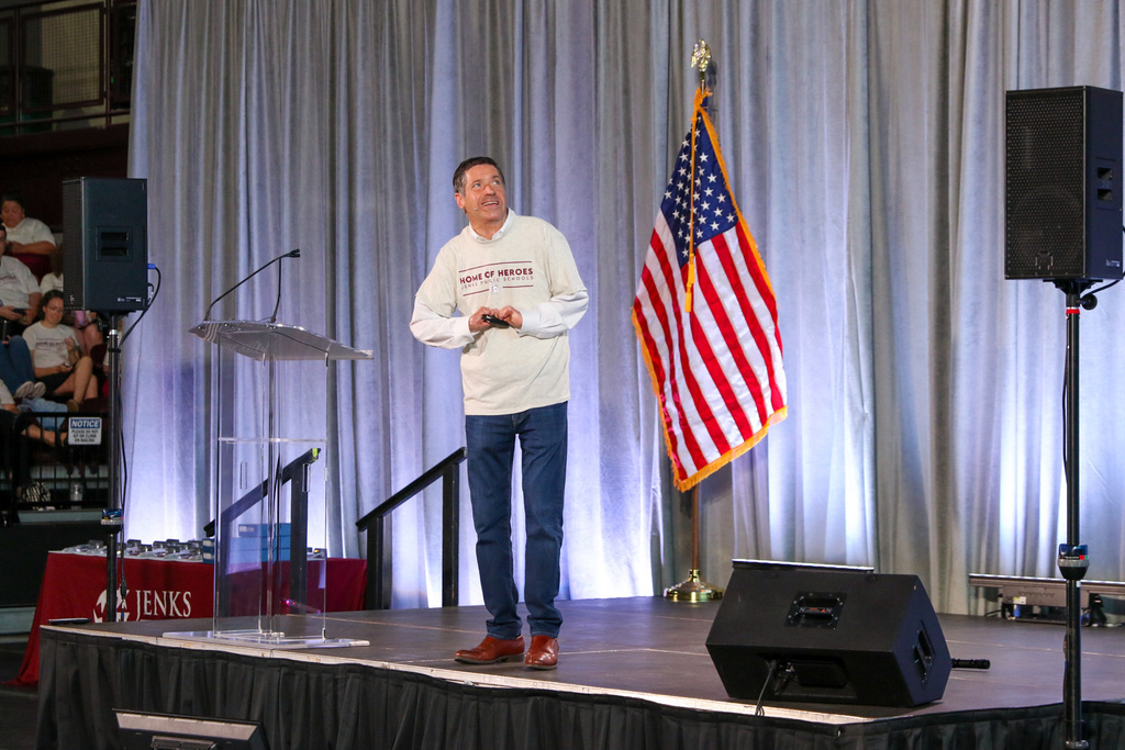 speaker john o'leary on stage giving his inspiring story and message to all employees