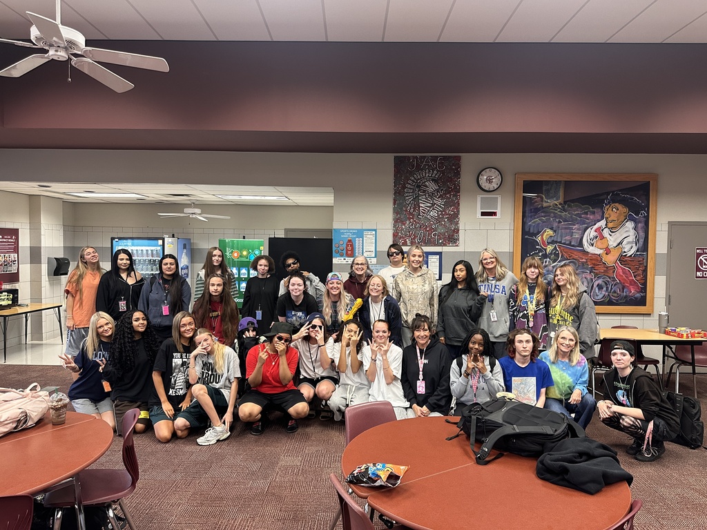 A group pic of students