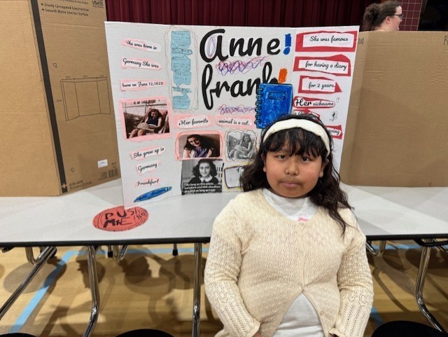 4th grader dressed up as Anne Frank
